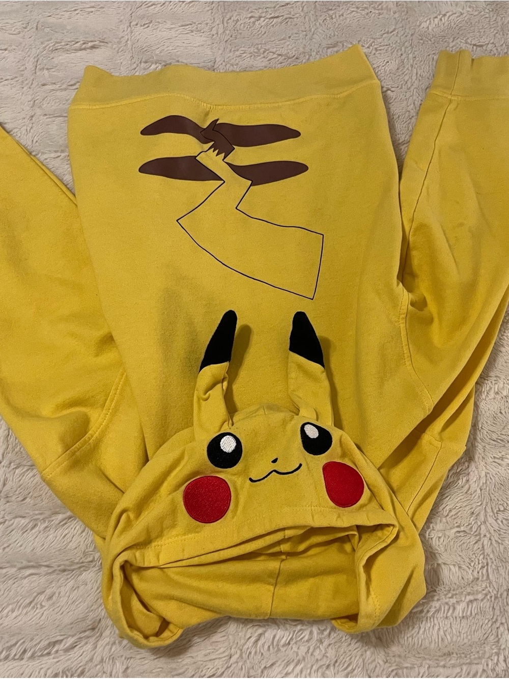 Pokémon Pikachu Zip-Up Hoodie Size Youth Medium